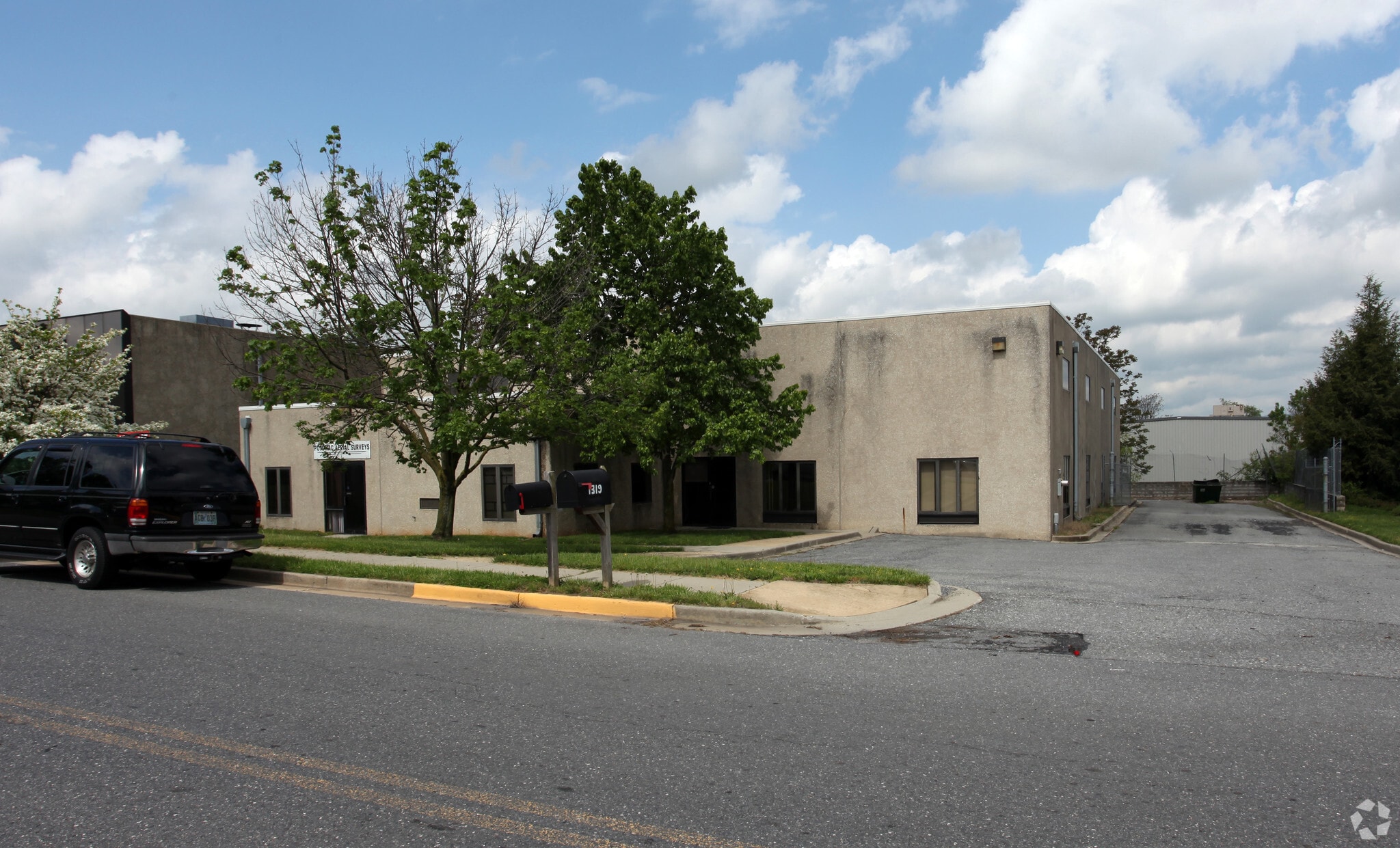 1319-1321 Bucheimer Rd, Frederick, MD for sale Primary Photo- Image 1 of 3