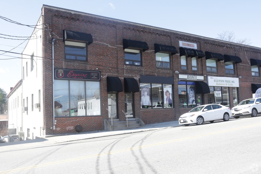 742-750 Main St, Winchester, MA à louer - Photo du bâtiment - Image 3 de 19