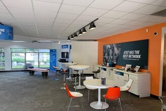 6673 Dixie Hwy, Independence Township, MI for lease Interior Photo- Image 2 of 4