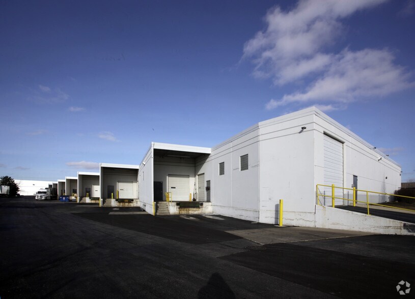 1312 Marquette Dr, Romeoville, IL à louer - Photo du bâtiment - Image 2 de 6