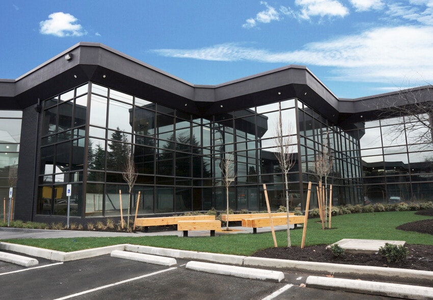 4634-4636 E Marginal Way S, Seattle, WA à louer - Photo du bâtiment - Image 2 de 35