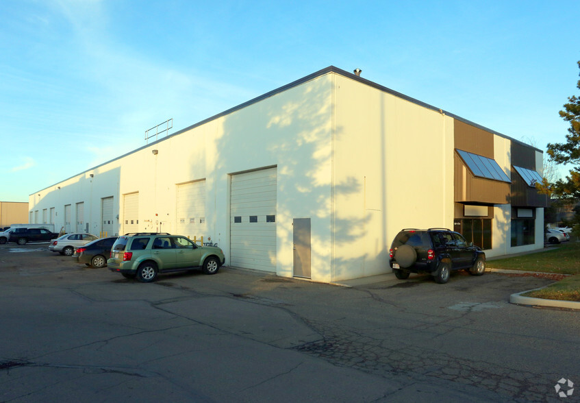 10704-10740 181st St, Edmonton, AB for lease - Building Photo - Image 3 of 4