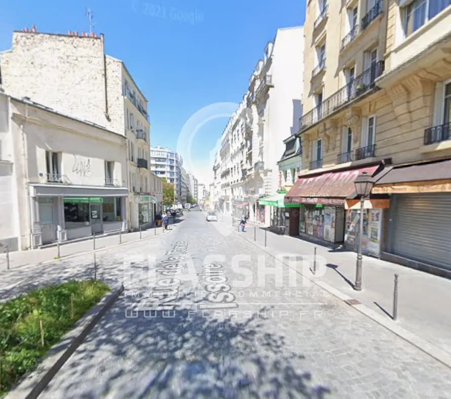 Retail in Paris for lease Building Photo- Image 1 of 5