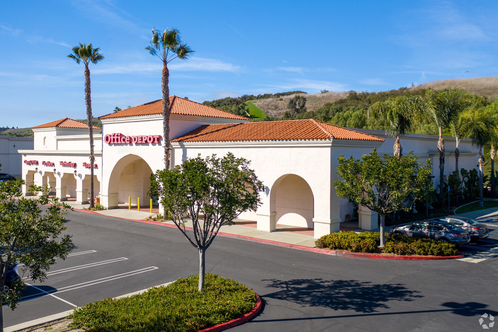 804-989 Avenida Pico, San Clemente, CA for lease Building Photo- Image 1 of 14