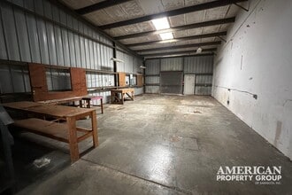976 S River Rd, Englewood, FL for lease Interior Photo- Image 2 of 3