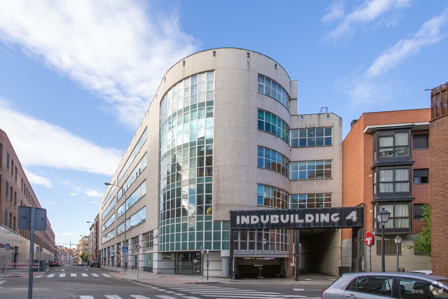 Calle Tomás Bretón, 50-52, Madrid, Madrid for sale - Building Photo - Image 1 of 1