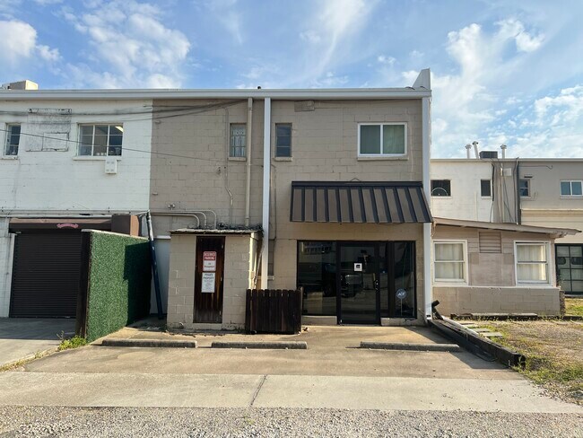 Plus de détails pour 24 E Andrews Dr NW, Atlanta, GA - Bureau à louer