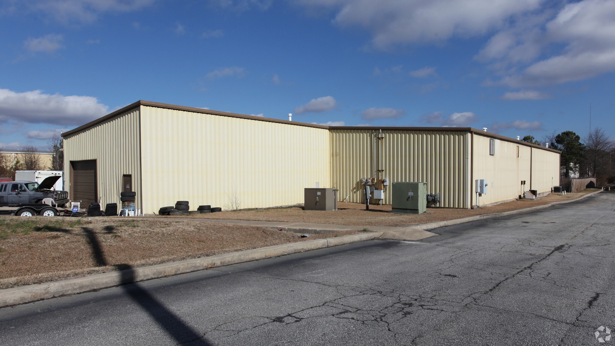 1607 General Arts Rd NW, Conyers, GA for sale Primary Photo- Image 1 of 3