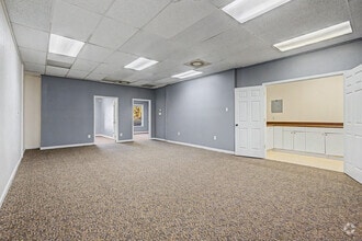 2111 W March Ln, Stockton, CA for lease Interior Photo- Image 2 of 7