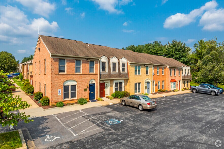 15801-15811 Crabbs Branch Way, Rockville, MD à vendre - Photo principale - Image 1 de 6