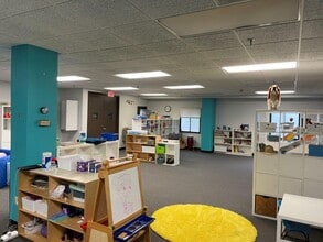 50-52 Miry Brook Rd, Danbury, CT for lease Interior Photo- Image 2 of 10