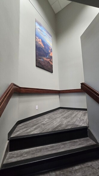 923 S River Rd, St George, UT for lease - Interior Photo - Image 3 of 10