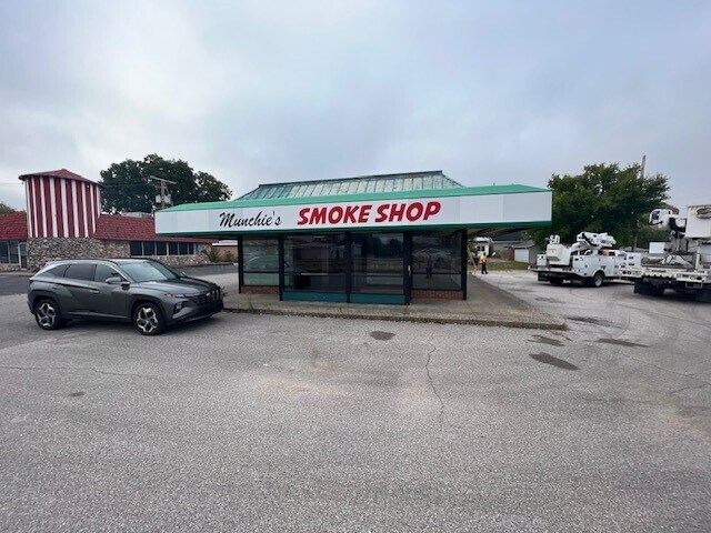 301 E Diamond Ave, Evansville, IN for sale - Building Photo - Image 1 of 6