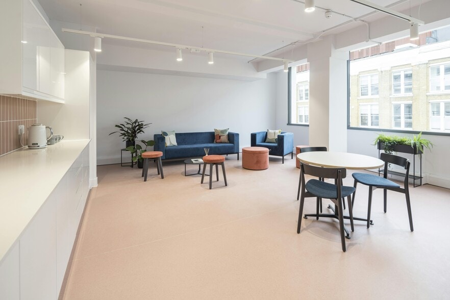 85 Great Eastern St, London for lease - Building Photo - Image 3 of 42