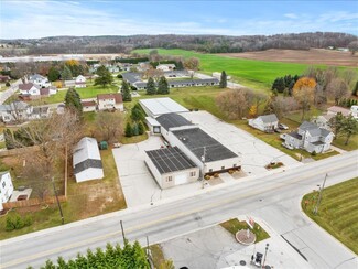 Plus de détails pour 403 S 4th Ave, Saint Nazianz, WI - Industriel à vendre