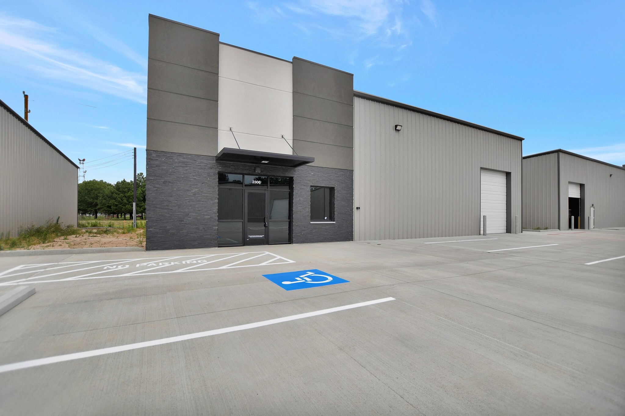 2304 Katy Hockley Cut Off Rd, Katy, TX for lease Building Photo- Image 1 of 5