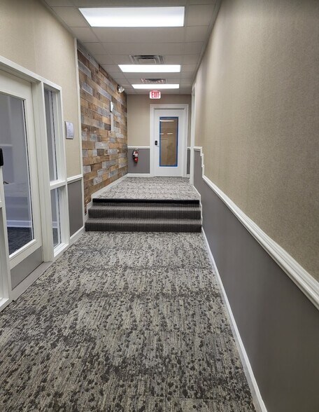 207 East Bay St, Charleston, SC à louer - Photo intérieure - Image 2 de 5