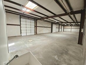 1470 E Gardena Rd, Fort Mohave, AZ à louer Photo intérieure- Image 2 de 10