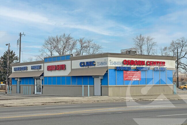 Plus de détails pour 13641 E 7 Mile Rd, Detroit, MI - Bureau/Commerce de détail à louer
