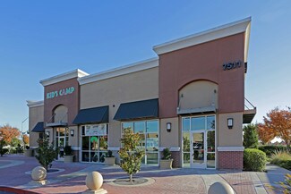 Plus de détails pour 7511 W Stockton Blvd, Sacramento, CA - Commerce de détail à louer