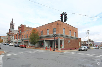 Plus de détails pour 143 Remsen St, Cohoes, NY - Bureau à louer