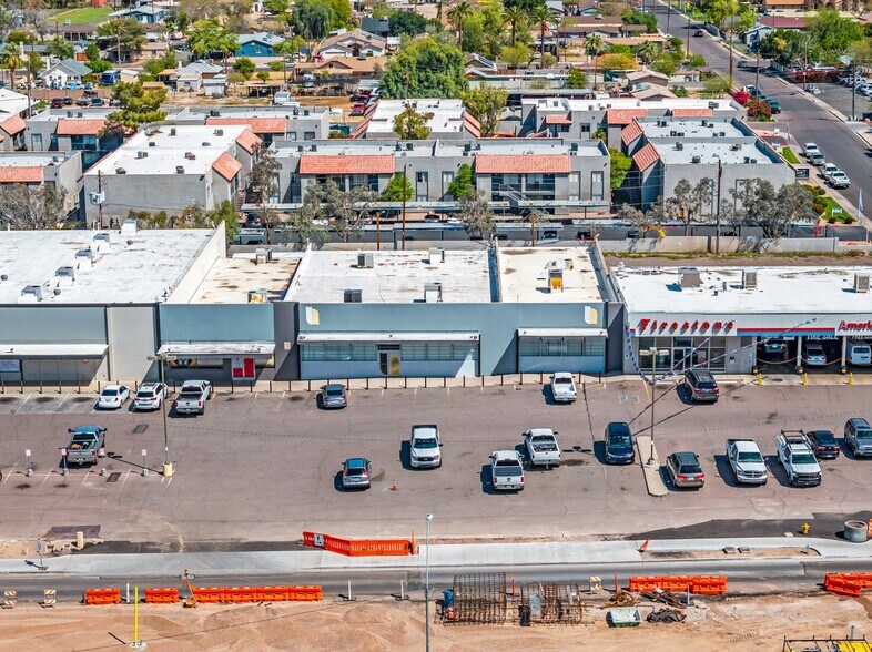 5433 S Central Ave, Phoenix, AZ à louer - Photo du bâtiment - Image 2 de 2