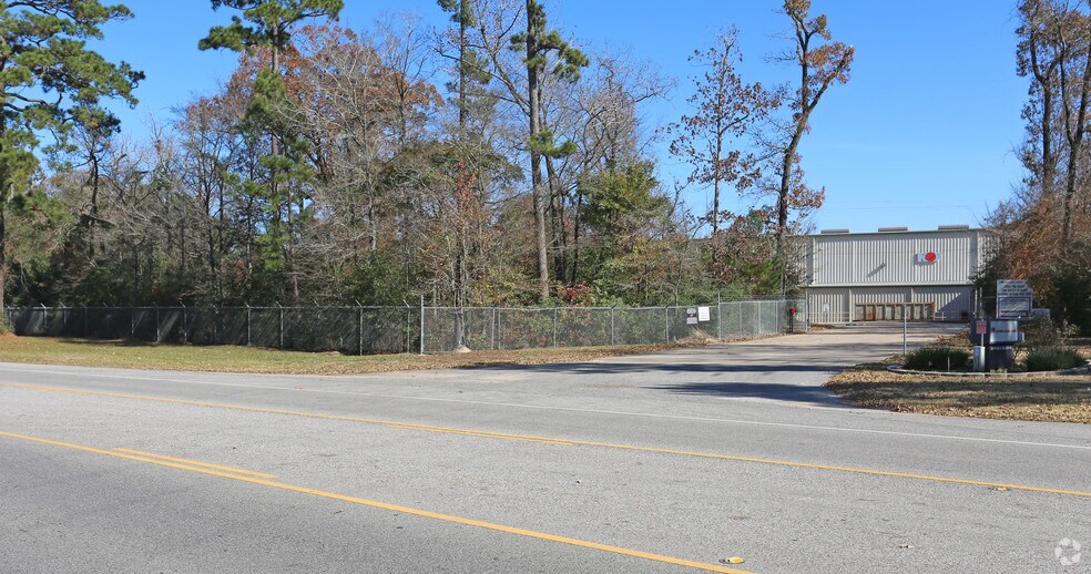 10586 Highway 75 N, Willis, TX à vendre - Photo du bâtiment - Image 3 de 8