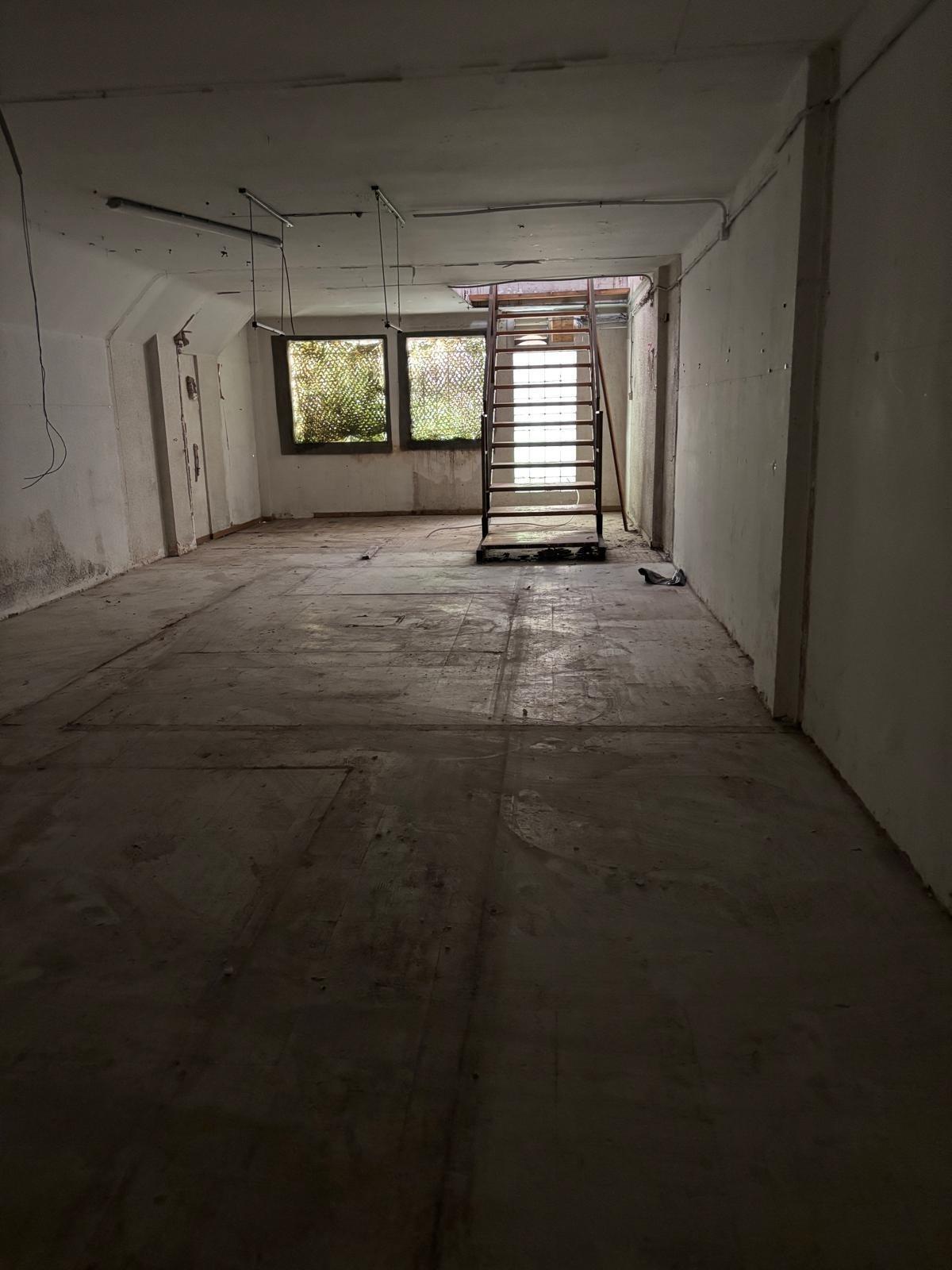 Commerce de détail dans Montcada i Reixac, Barcelona à louer Photo intérieure- Image 1 de 2