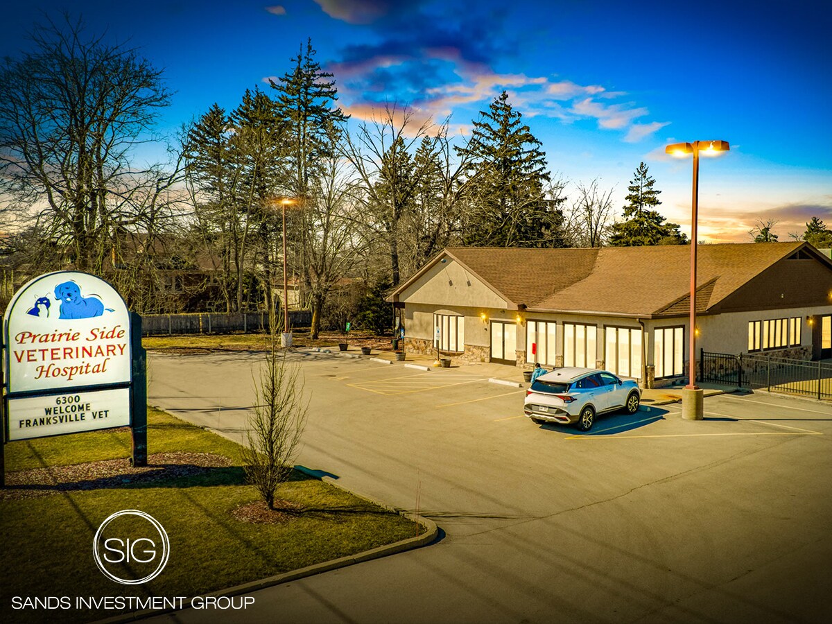 6300 Washington Ave, Racine, WI à vendre Photo du bâtiment- Image 1 de 1