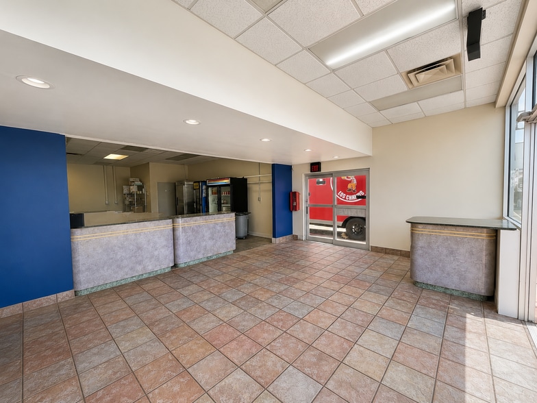 1103 William D Fitch Pky, College Station, TX for lease - Building Photo - Image 3 of 6