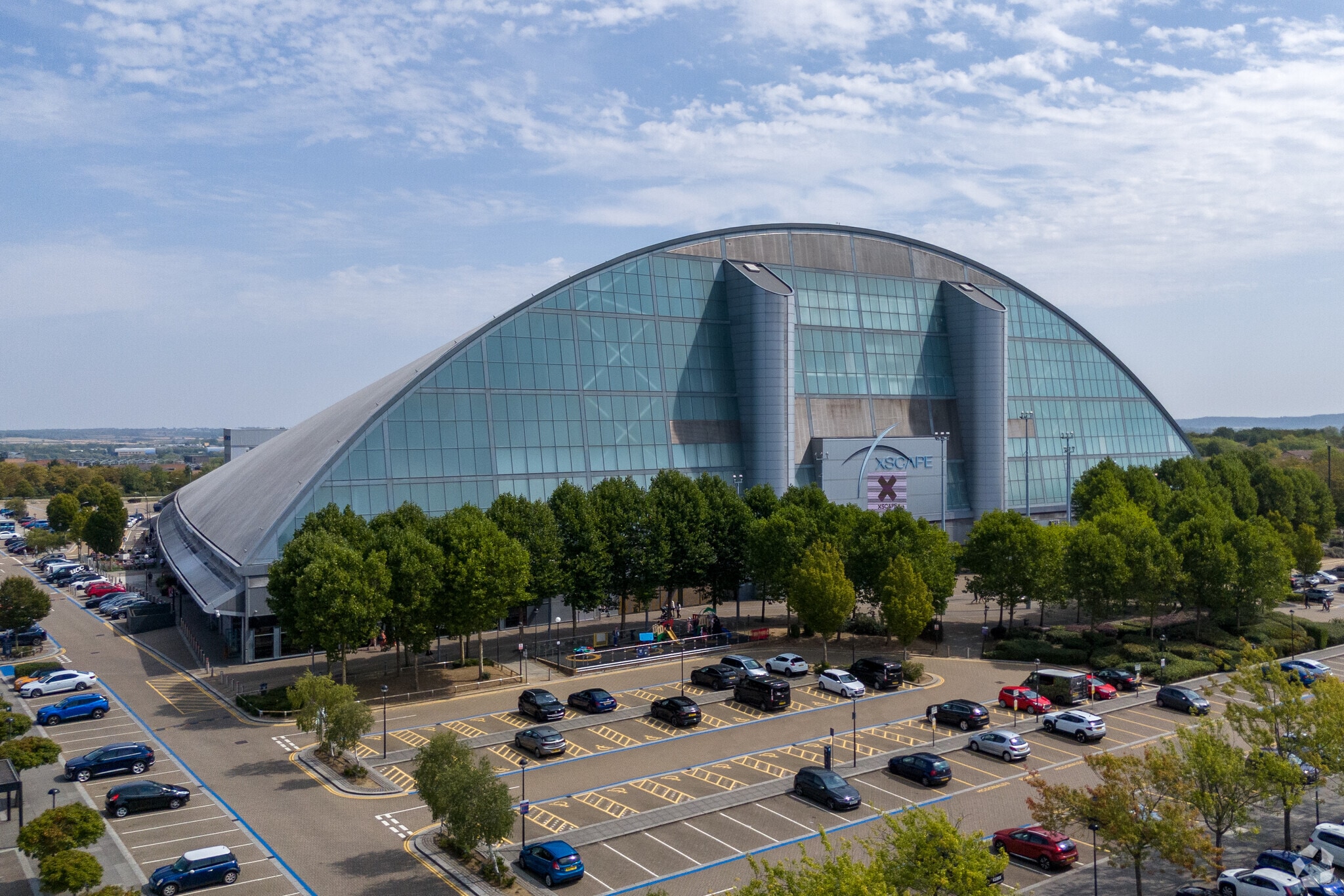 Marlborough Gate, Milton Keynes for lease Primary Photo- Image 1 of 6