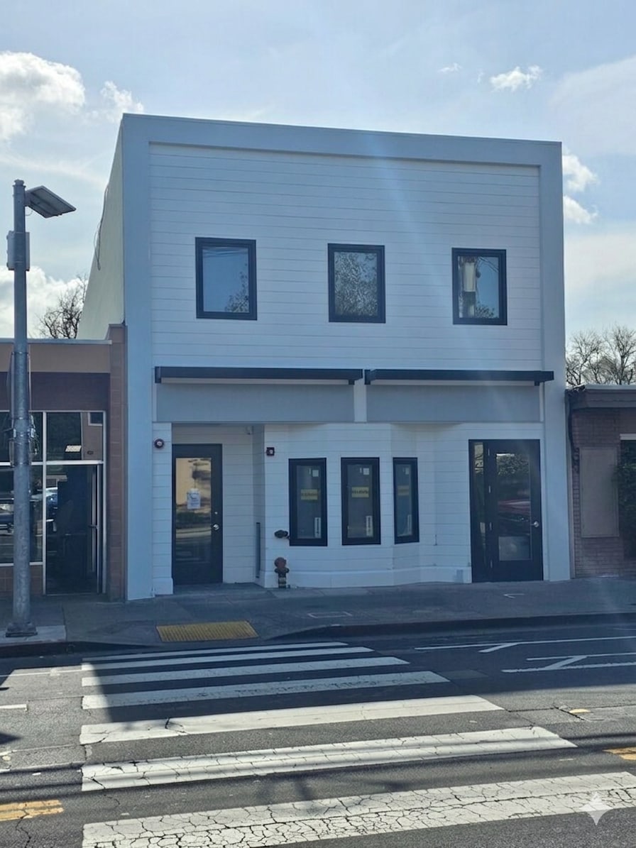 657-659 Oak Grove Ave, Menlo Park, CA for lease Building Photo- Image 1 of 7