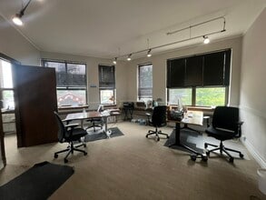 1467 N Elston Ave, Chicago, IL for lease Interior Photo- Image 1 of 3