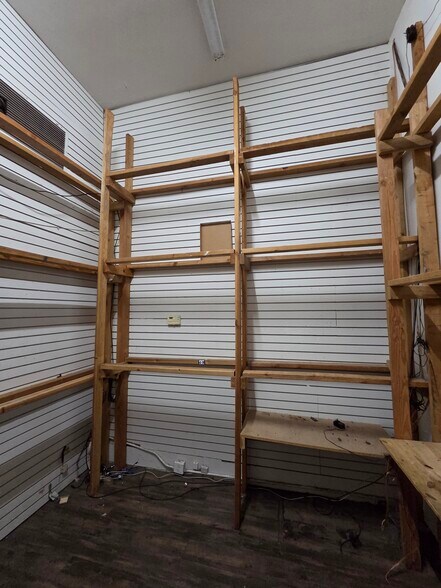 221-227 G St, Davis, CA for lease - Building Photo - Image 3 of 18