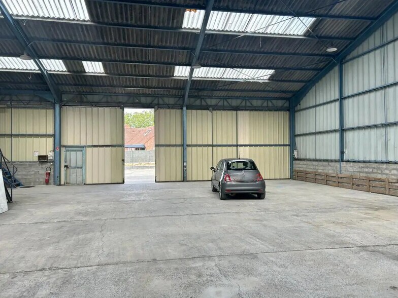 Flex dans Fretin à louer - Photo du bâtiment - Image 3 de 6