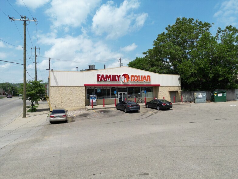 2955 Burlington Pl, Cincinnati, OH à louer - Photo du bâtiment - Image 3 de 13