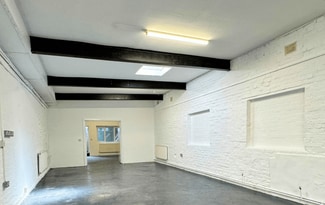 More details for 14 Falkland Rd, Barnet - Industrial for Lease