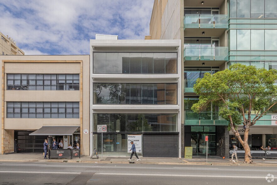 11 George St, Parramatta à louer - Photo du bâtiment - Image 2 de 4