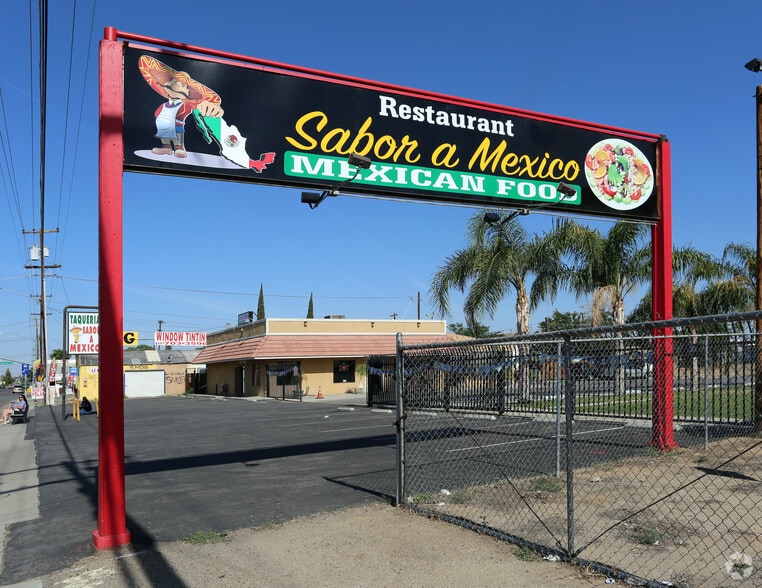 2112 E California Ave, Bakersfield, CA for sale - Building Photo - Image 2 of 56