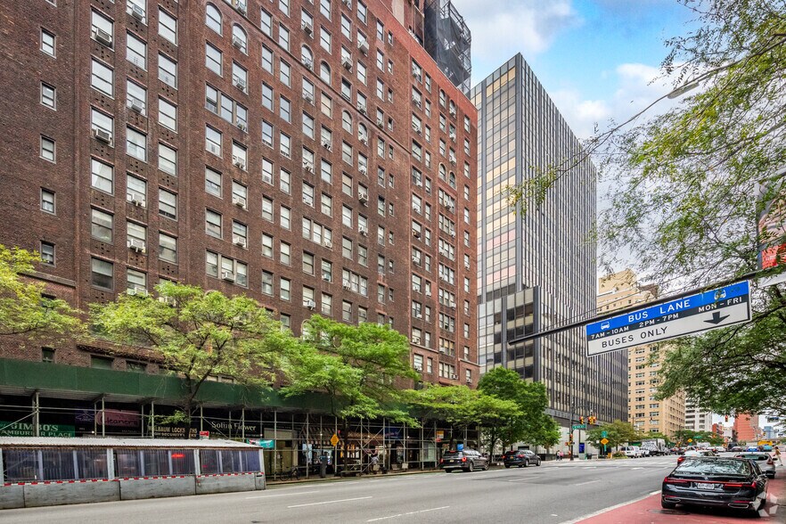 989-1001 First Ave, New York, NY for lease - Building Photo - Image 2 of 4