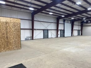 3377 Packerland Dr, De Pere, WI for lease Interior Photo- Image 2 of 15
