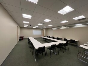 300 32nd St, Virginia Beach, VA à louer Photo intérieure- Image 1 de 8