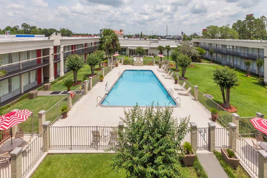 2915 Highway 14, New Iberia, LA à vendre - Photo du bâtiment - Image 3 de 21