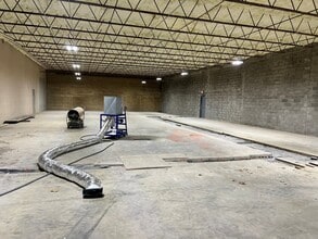 7992 Oh-366, Russells Point, OH for lease Interior Photo- Image 1 of 17