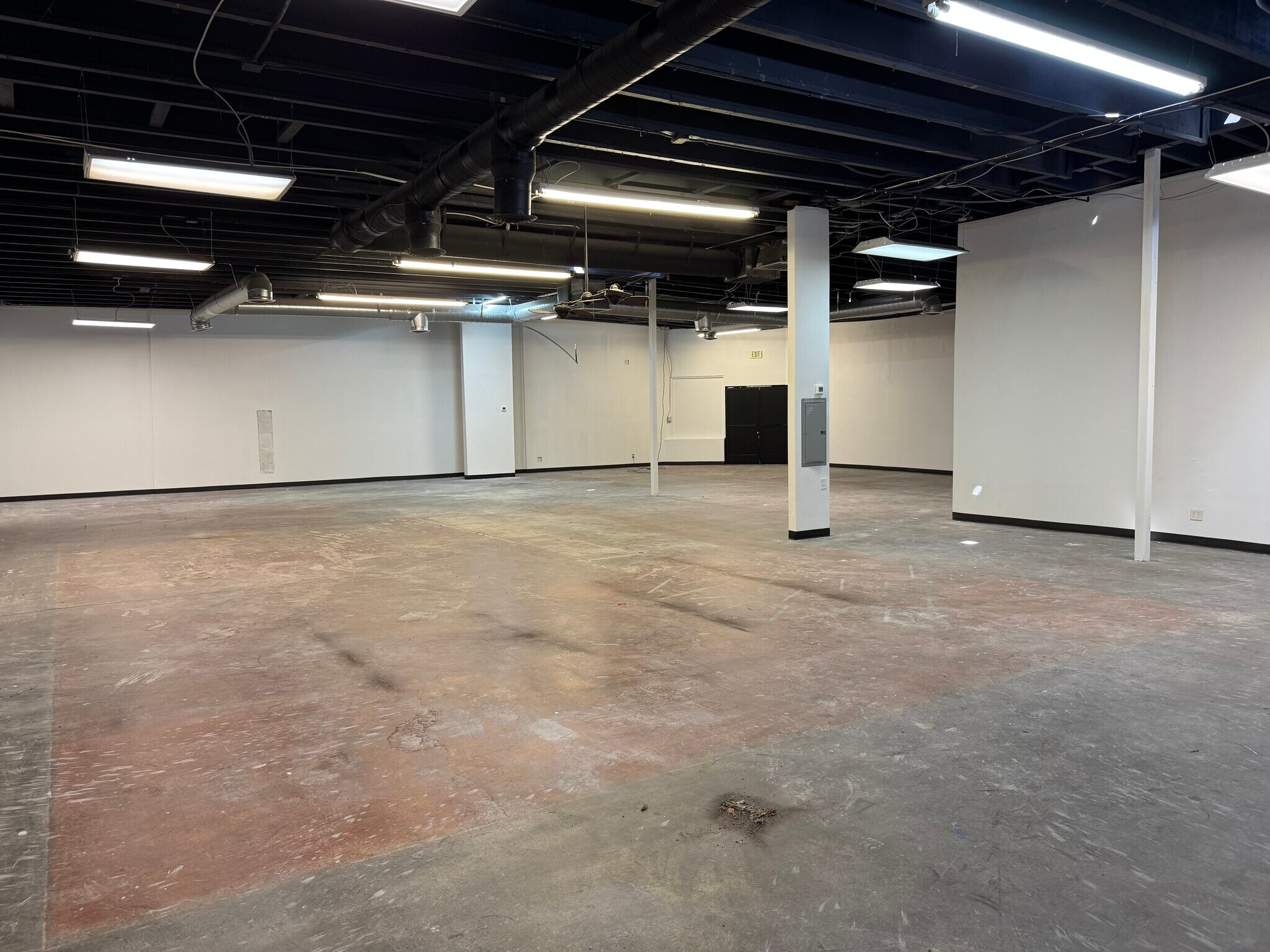 1215-1229 Venice Blvd, Los Angeles, CA for lease Interior Photo- Image 1 of 1