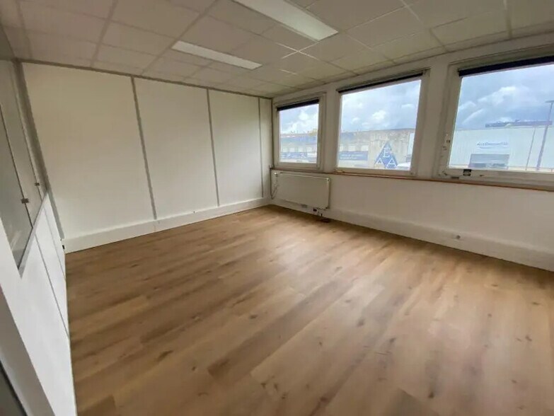 1 Rue Edouard Branly, Aulnay-sous-Bois à louer - Photo intérieure - Image 3 de 5