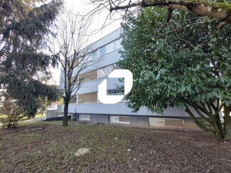 Plus de détails pour Bureau, Local d'activités à louer