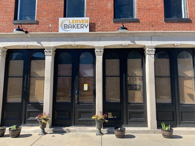 More details for 1515 E Market St, New Albany, IN - Office/Retail, Retail for Lease