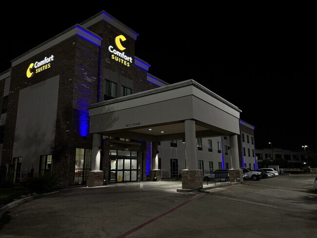 Plus de détails pour 7707 W Sam Houston Pkwy S, Houston, TX - Services hôteliers à vendre