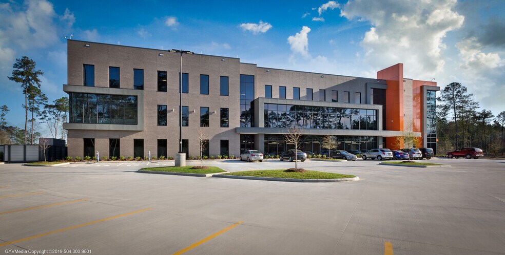 1351 Holiday Square Blvd, Covington, LA à louer - Photo du bâtiment - Image 3 de 15